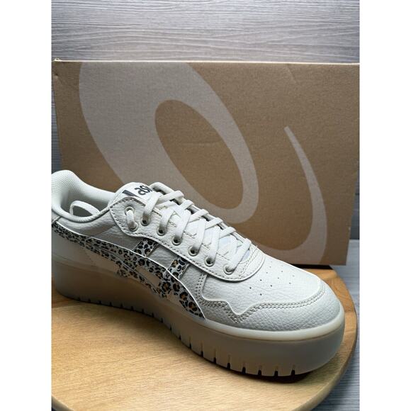 Asics Japan S PF White Casual And Fashion Sneakers Women 11 - Picture 1 of 9